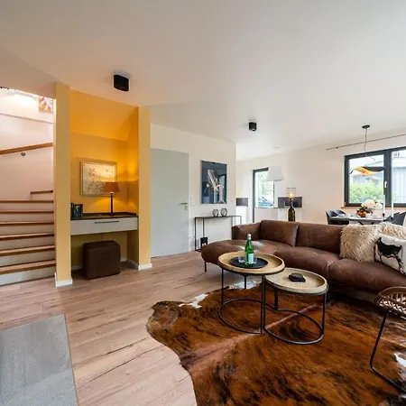 Hagebutte-sauna, Kamin & Terrasse